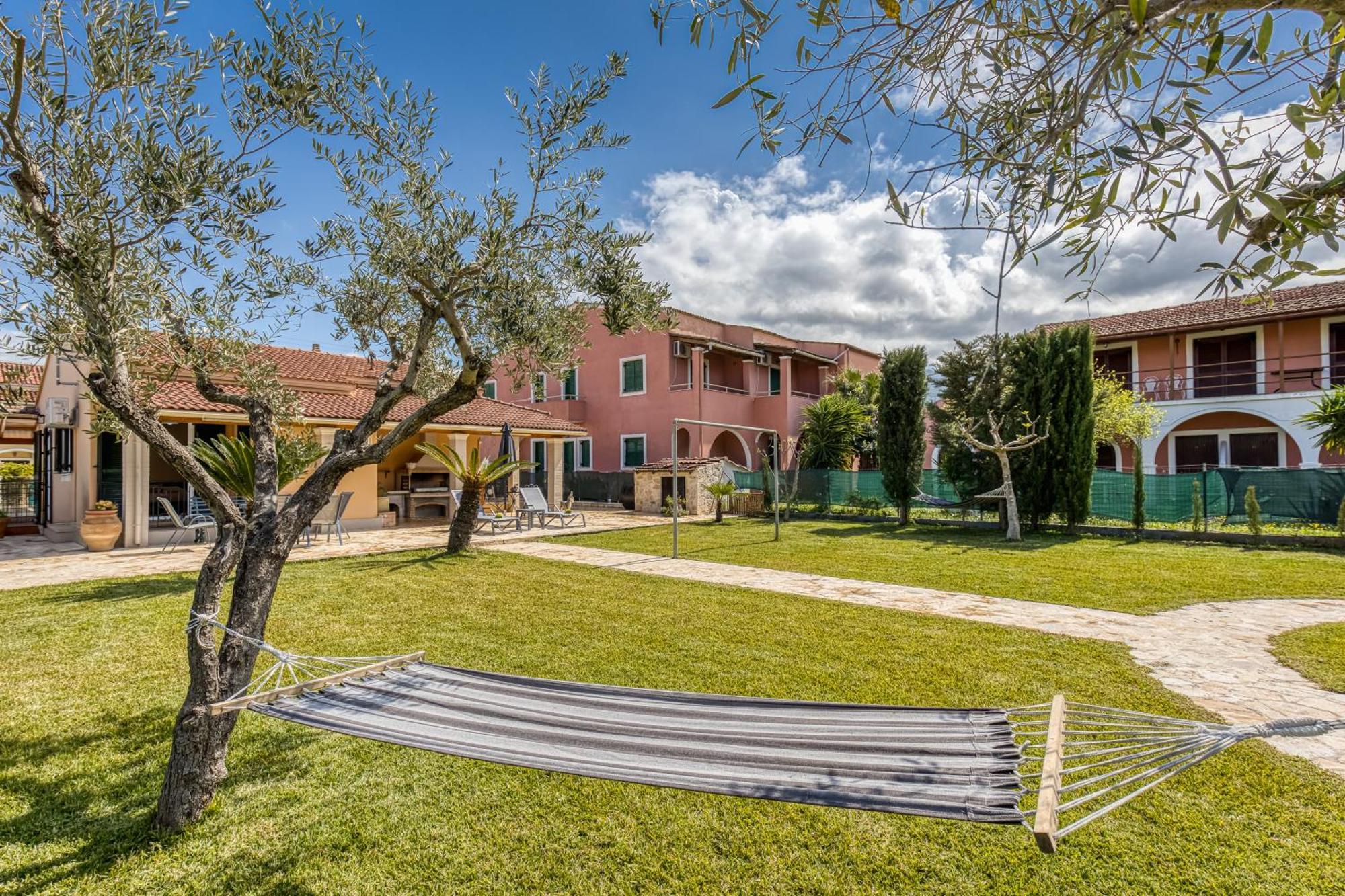 Villa La casa di Eleni Acharavi  Esterno foto